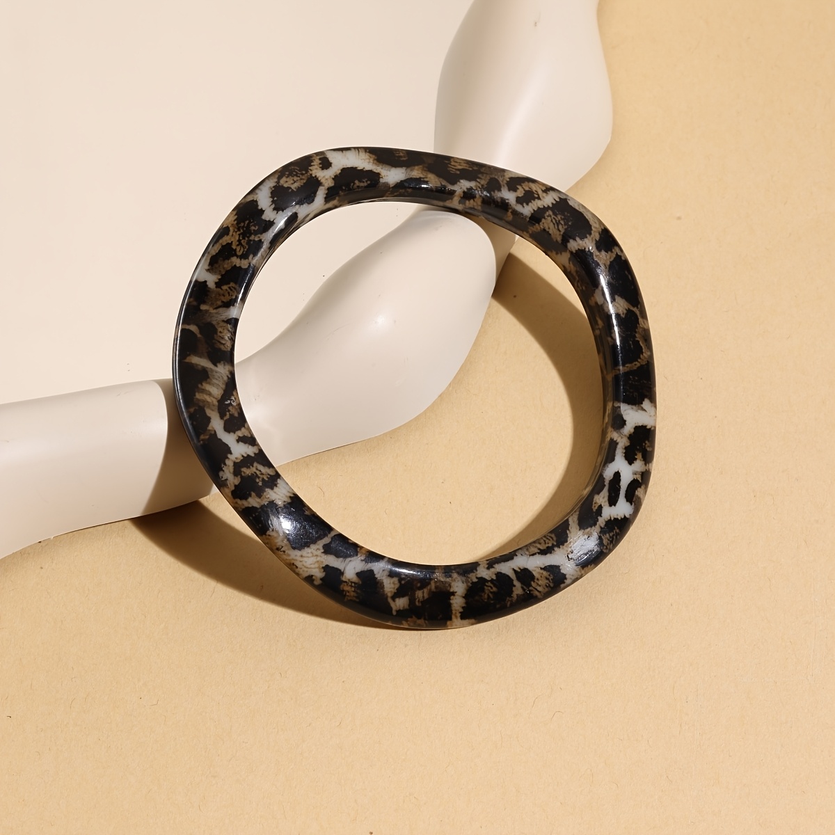 Vintage Leopard Print Bracelet with Classic Texture, Gift